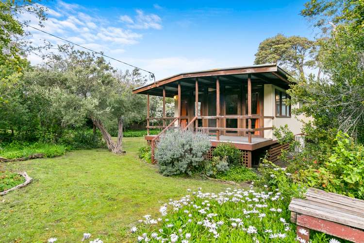 Second view of Homely house listing, 3 Parkside Street, Sorrento VIC 3943