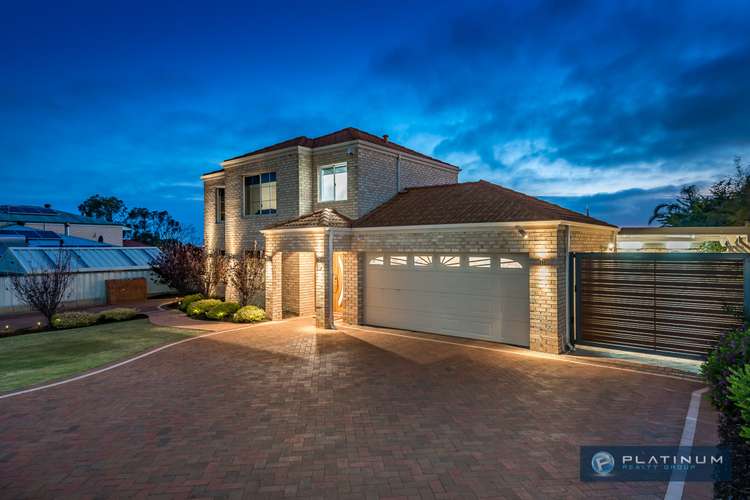 Second view of Homely house listing, 10 Tanglewood Way, Currambine WA 6028