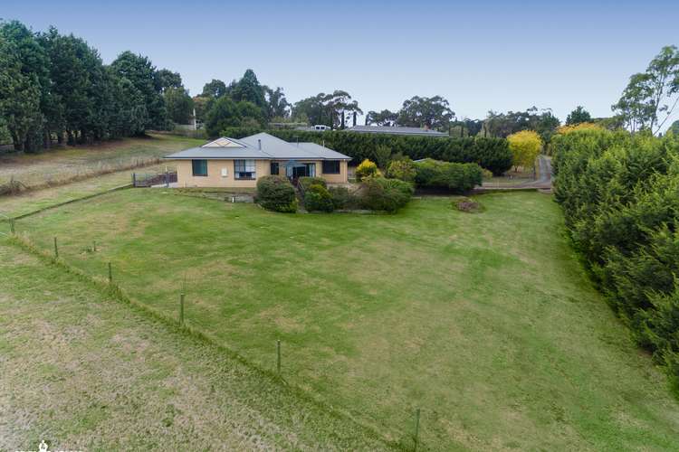 13 Lanning Crescent, Seville VIC 3139