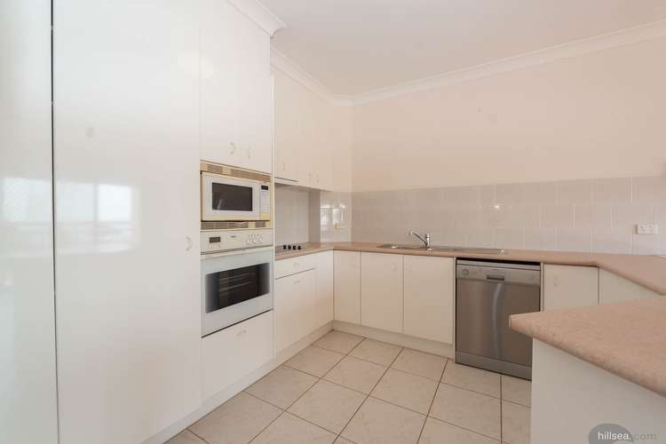 Second view of Homely unit listing, 15/9 Madang Crescent, Runaway Bay QLD 4216