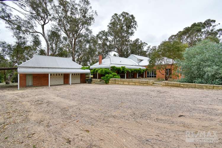 Second view of Homely house listing, 71 Bushland Retreat, Carramar WA 6031