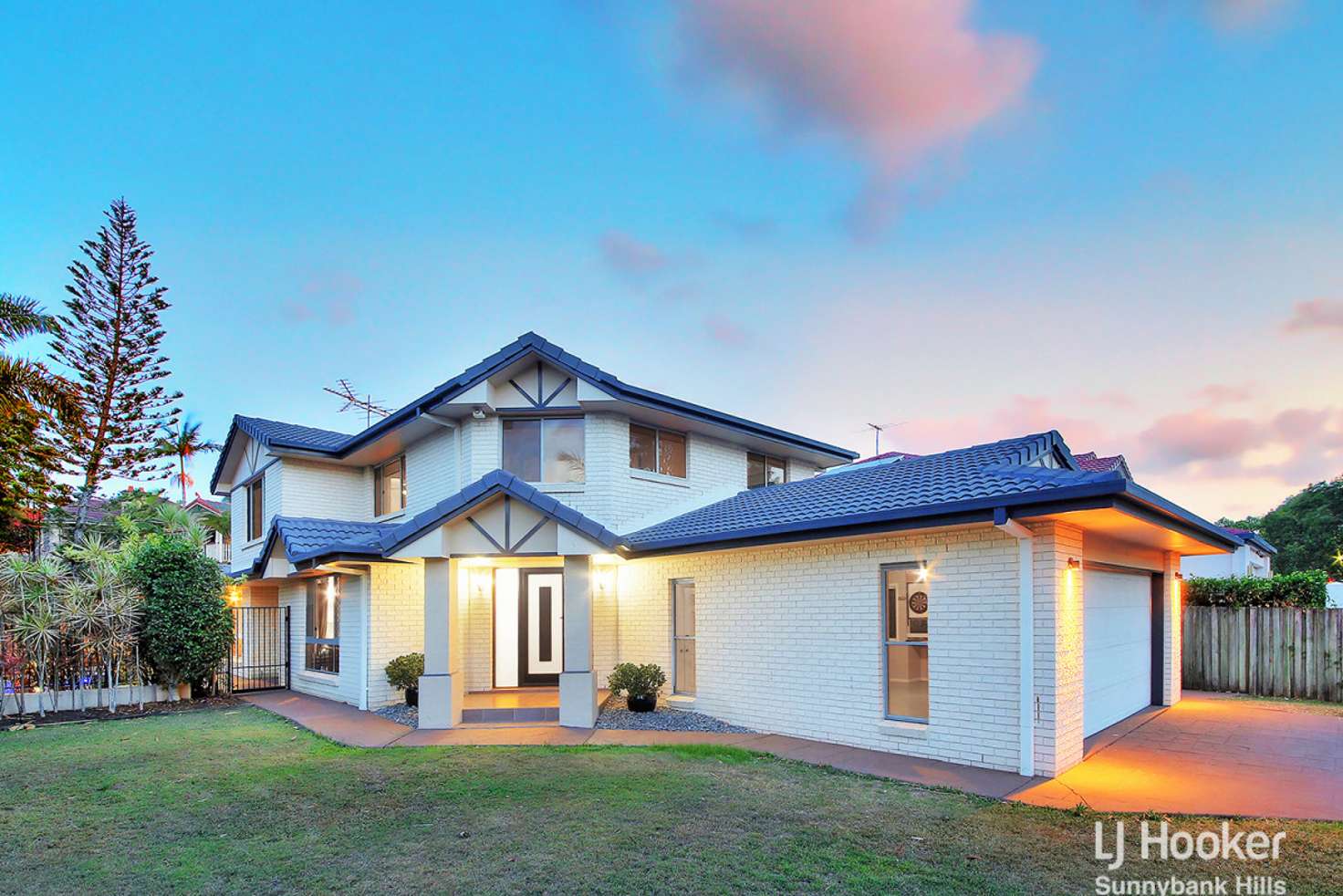 Main view of Homely house listing, 16 Victoria Crescent, Parkinson QLD 4115
