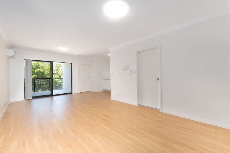 Third view of Homely unit listing, 8/15 Duke Street, Annerley QLD 4103