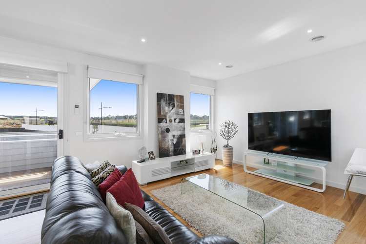 Fifth view of Homely townhouse listing, 2/20 Eton Road, Torquay VIC 3228