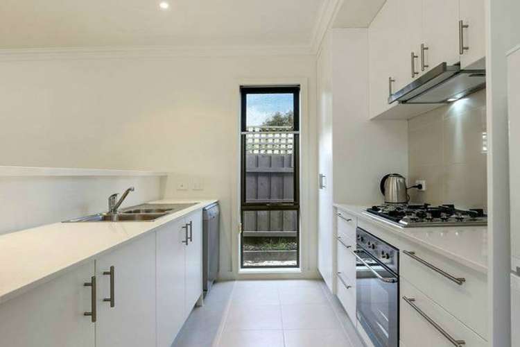 Fifth view of Homely unit listing, 6/20 Ruth Road, Mornington VIC 3931