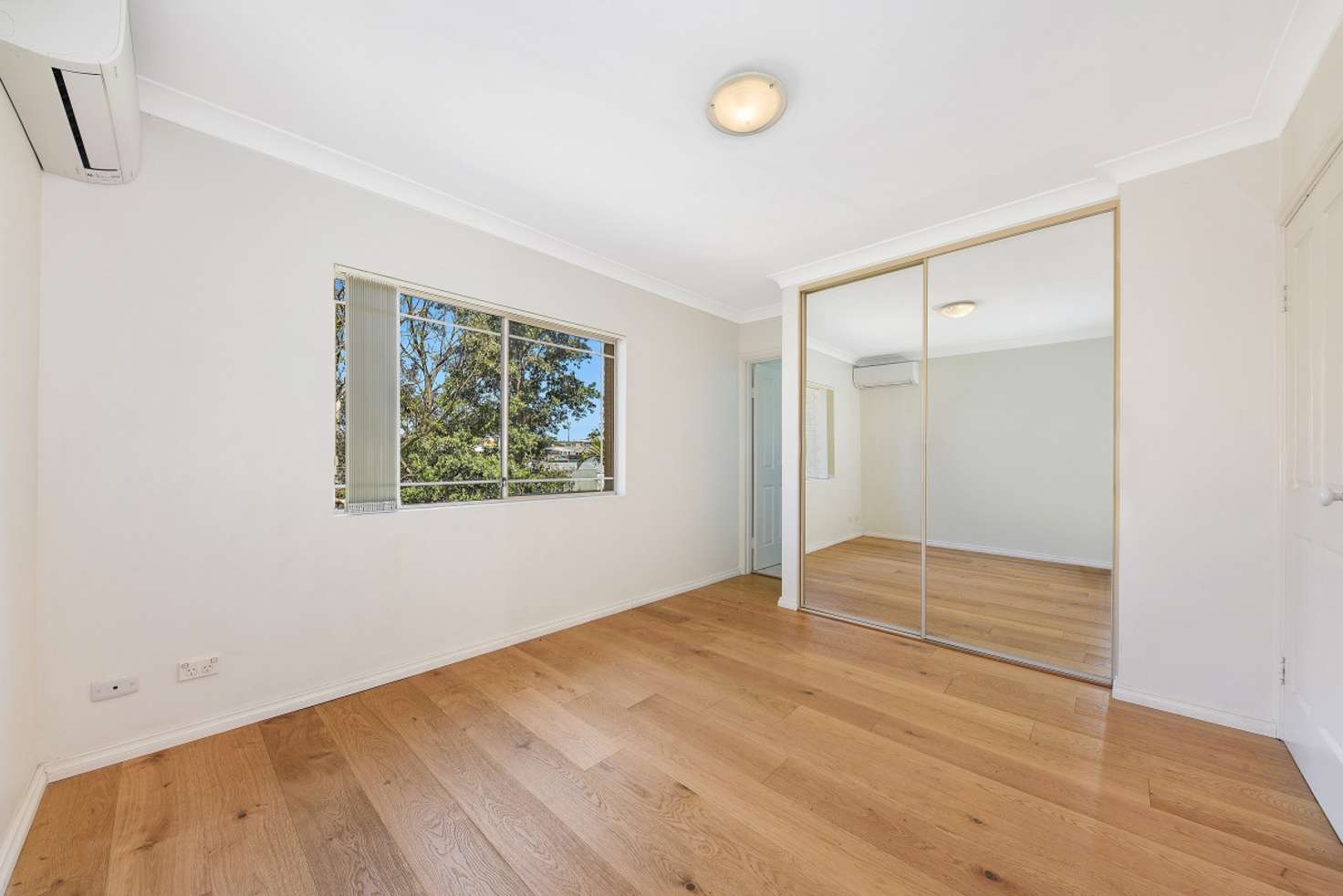 Main view of Homely townhouse listing, 2/16-18 Milner Road, Artarmon NSW 2064