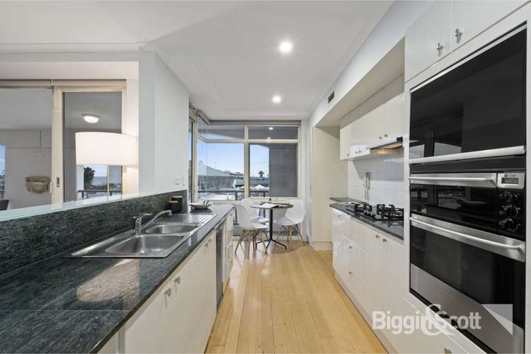 Fourth view of Homely apartment listing, 16/105 Beach Street, Port Melbourne VIC 3207