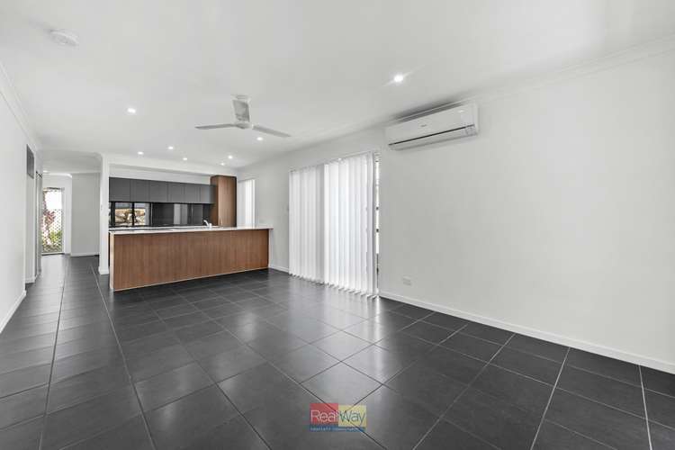 Second view of Homely house listing, 16 Yarrow Circuit, Griffin QLD 4503