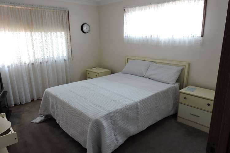 Fifth view of Homely semiDetached listing, 1/47 Government Road, Labrador QLD 4215