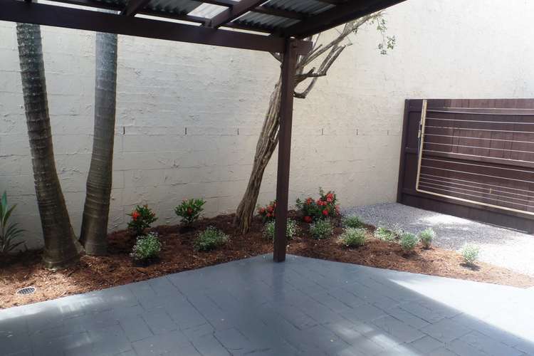 Second view of Homely townhouse listing, 2/3 Kedron Street, Wooloowin QLD 4030