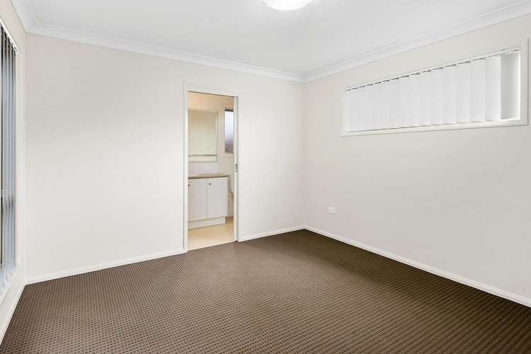 Fourth view of Homely unit listing, 5/77 Anzac Avenue, Newtown QLD 4350