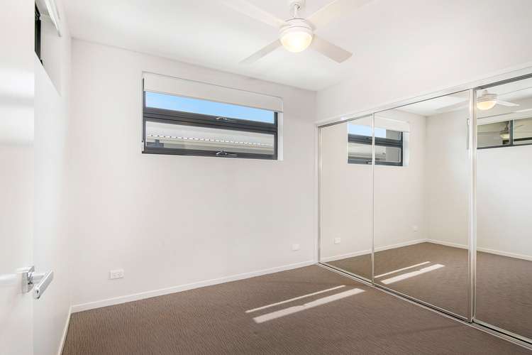 Third view of Homely apartment listing, 12/20 Hertford Street, Upper Mount Gravatt QLD 4122