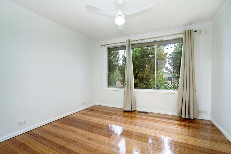 Fifth view of Homely house listing, 18 Lucerne Crescent, Frankston VIC 3199