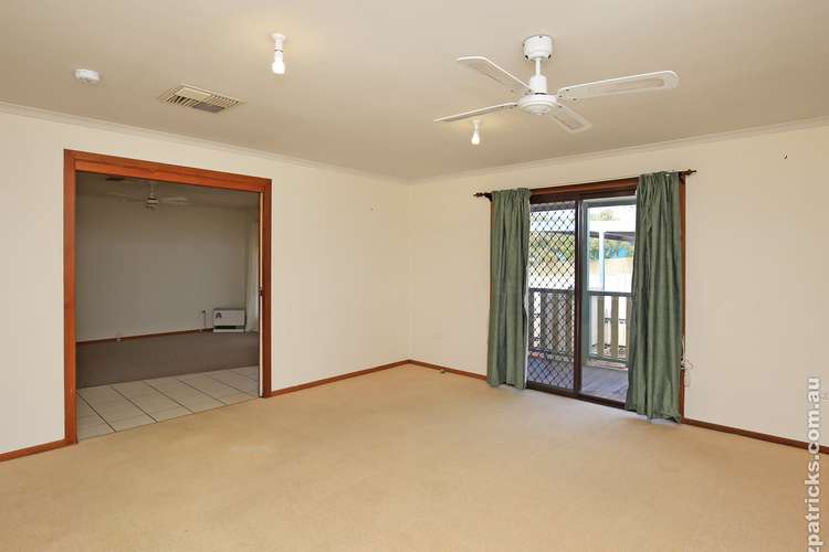 Third view of Homely unit listing, 2A Tichborne Crescent, Kooringal NSW 2650