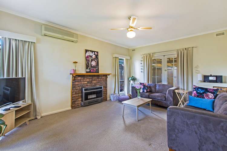 Second view of Homely house listing, 23 Roberts Street, Hamilton VIC 3300