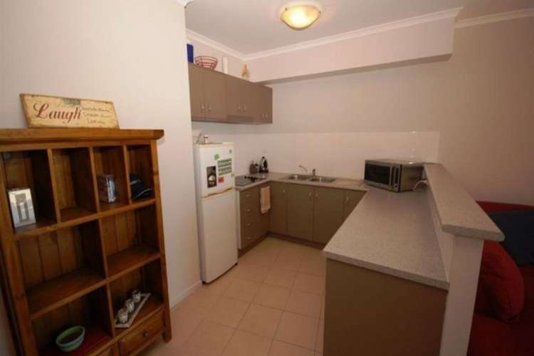 Fifth view of Homely unit listing, 15/30-34 Queen Street, Yeppoon QLD 4703