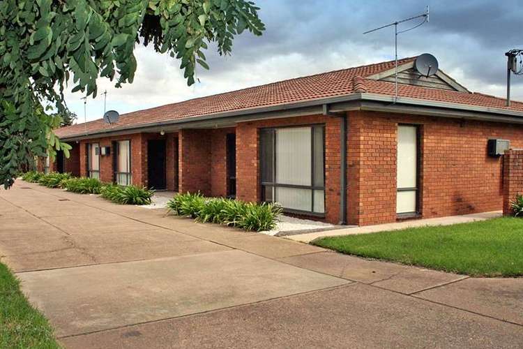 Main view of Homely unit listing, 3/76 Travers Street, Wagga Wagga NSW 2650