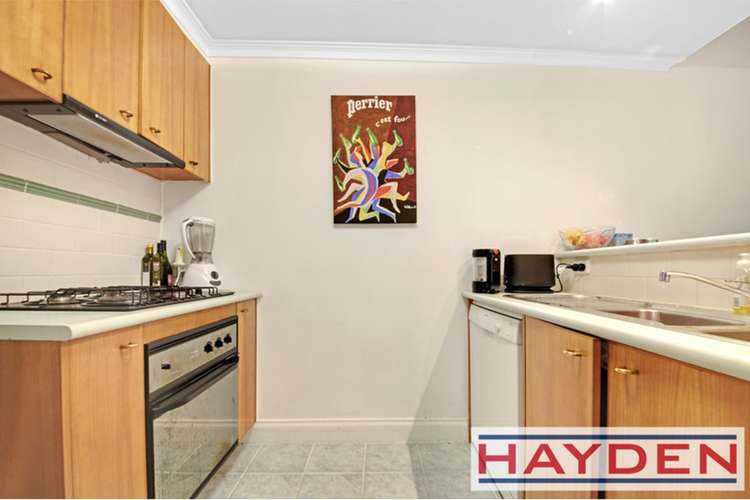 Fifth view of Homely apartment listing, 2/83 Dodds Street, Southbank VIC 3006