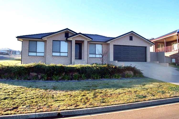 Main view of Homely unit listing, 2/12 Werribee Road, Bourkelands NSW 2650