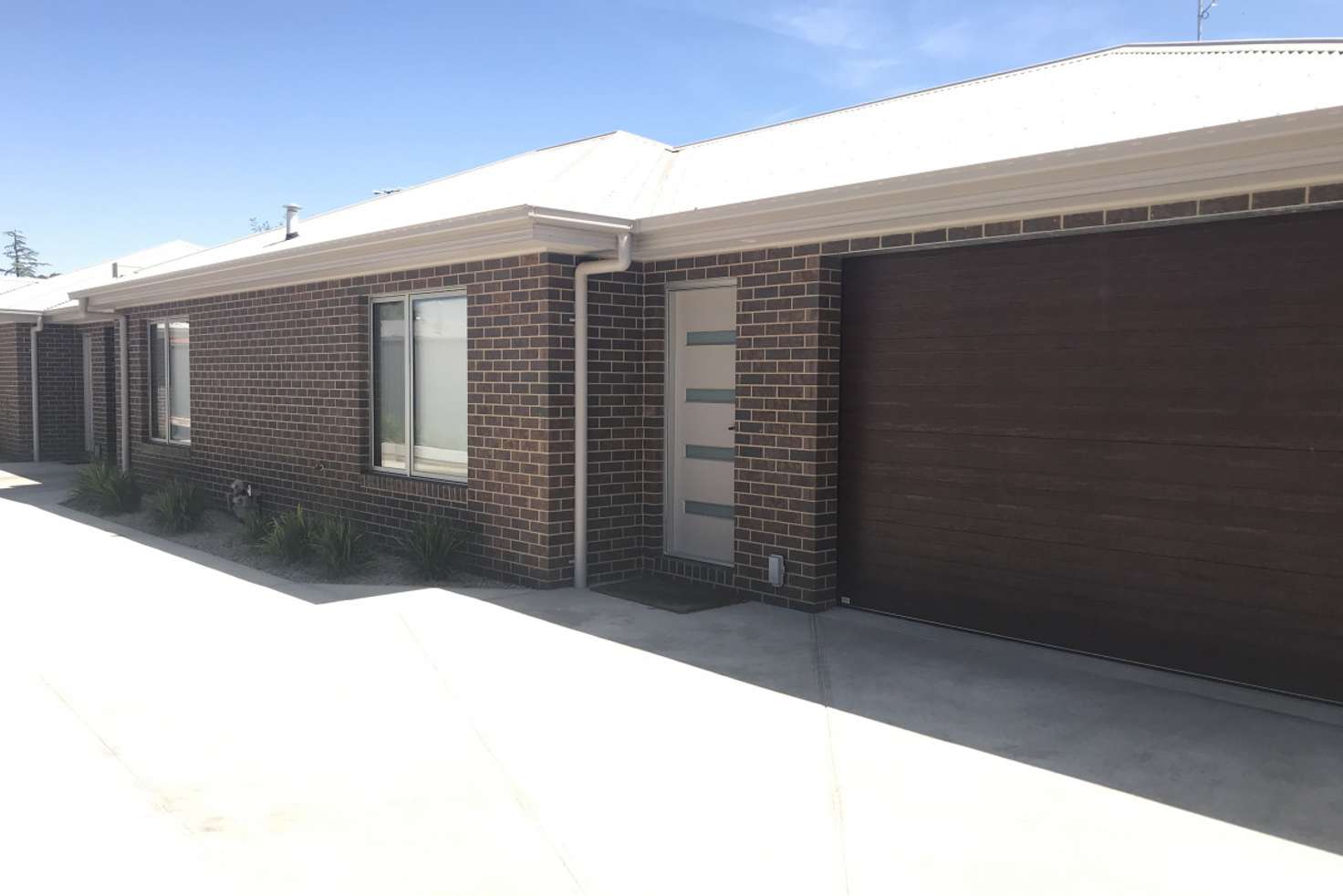 Main view of Homely unit listing, 2/8 Maxwell Street, Wangaratta VIC 3677