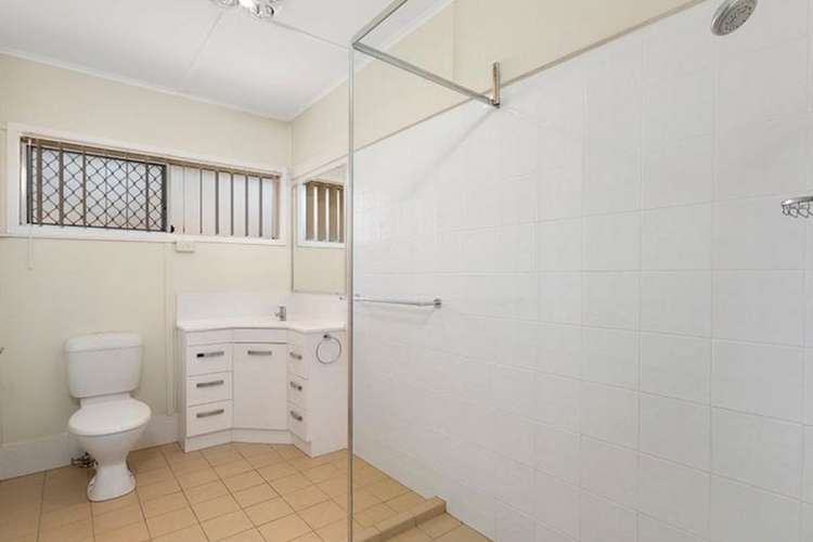 Fourth view of Homely house listing, 2 Mulsanne Street, Holland Park West QLD 4121