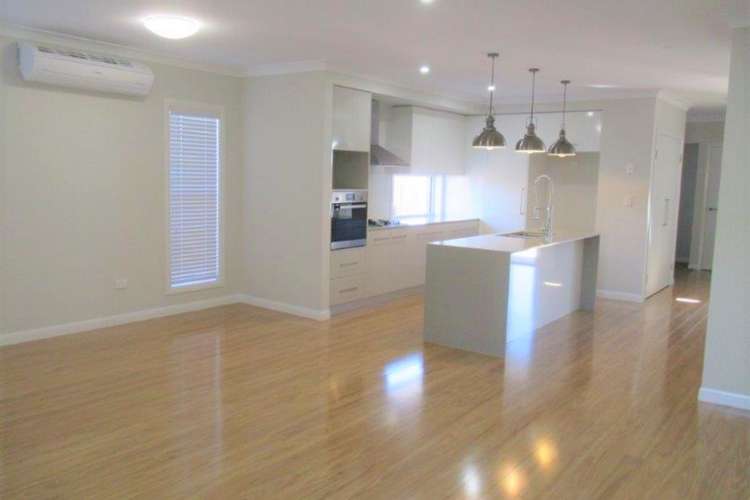 Fourth view of Homely townhouse listing, 5/170 Mary Street, East Toowoomba QLD 4350