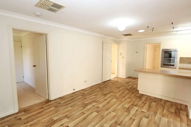 Fourth view of Homely unit listing, 11 Gunn Drive, Estella NSW 2650