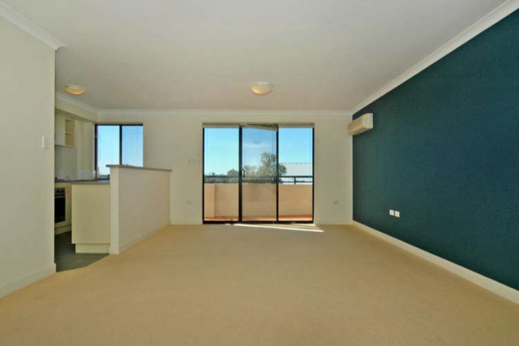 Fourth view of Homely apartment listing, 4/4 Wattlebird Loop, Joondalup WA 6027