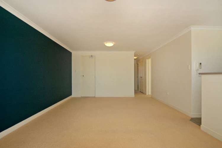 Fifth view of Homely apartment listing, 4/4 Wattlebird Loop, Joondalup WA 6027