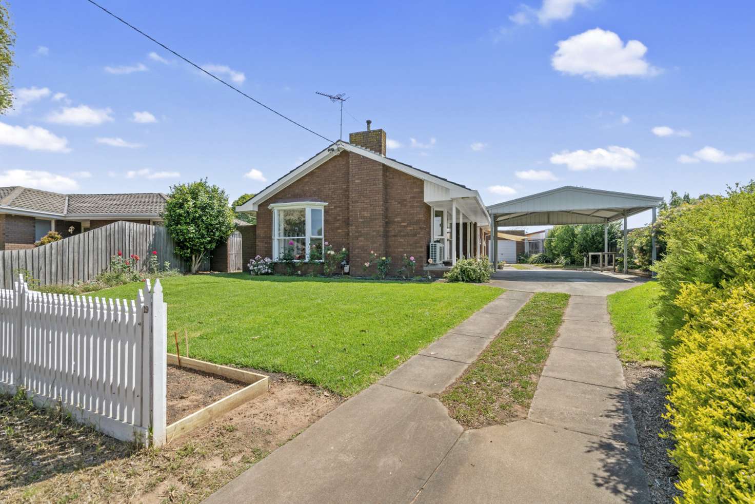 Main view of Homely house listing, 19 Picton Court, Sale VIC 3850