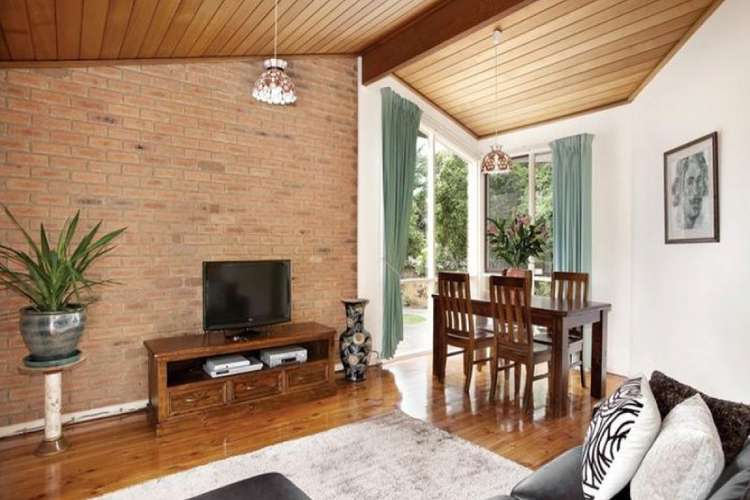 Main view of Homely house listing, 2/18 Raynes Street, Balwyn VIC 3103