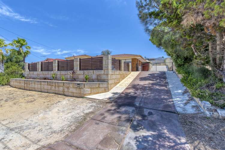 Second view of Homely house listing, 31 Lynas Way, Quinns Rocks WA 6030