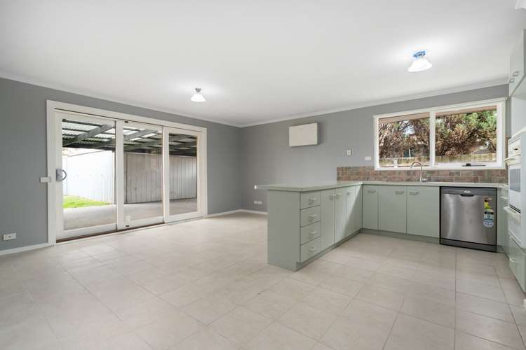 Fifth view of Homely house listing, 8 Jacaranda Drive, Carrum Downs VIC 3201