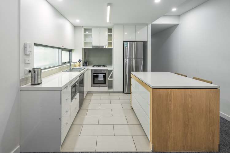 Fifth view of Homely unit listing, 601/107 Astor Tce, Spring Hill QLD 4000