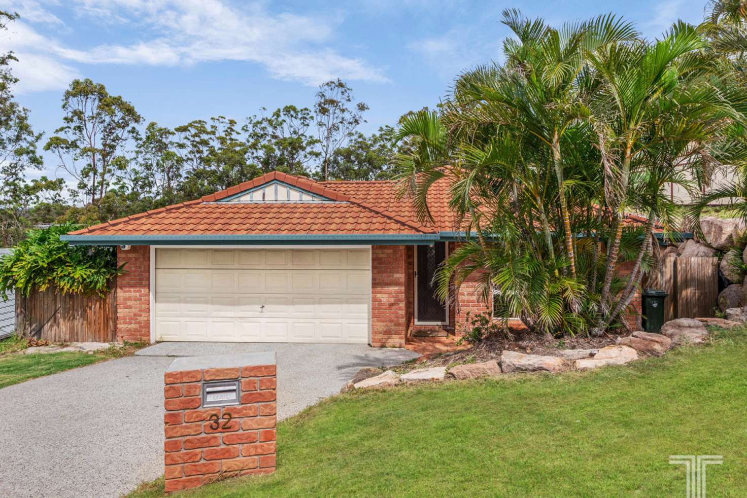 Main view of Homely house listing, 32 Ridgeview Street, Carindale QLD 4152