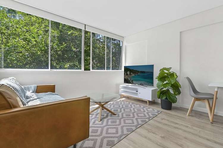 Main view of Homely studio listing, 68 Roslyn Gardens, Rushcutters Bay NSW 2011