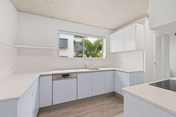 Third view of Homely apartment listing, 6/108 Oxlade Drive, New Farm QLD 4005
