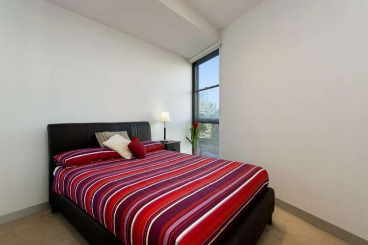 Third view of Homely apartment listing, 1408/565 Flinders Street, Melbourne VIC 3000