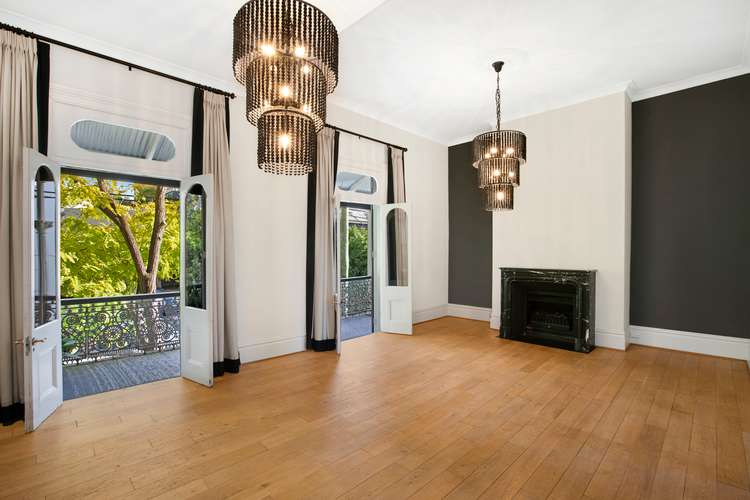 Main view of Homely apartment listing, 2/92A Surrey Street, Darlinghurst NSW 2010