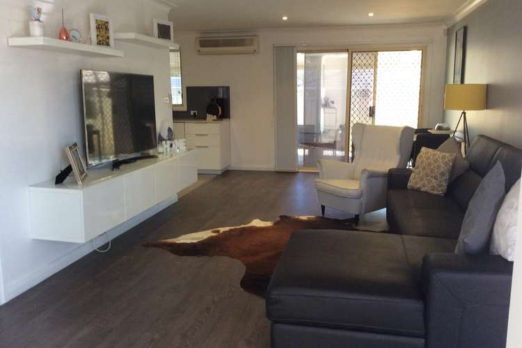 Second view of Homely semiDetached listing, 2/39 Kenneth Slessor Drive, Glenmore Park NSW 2745