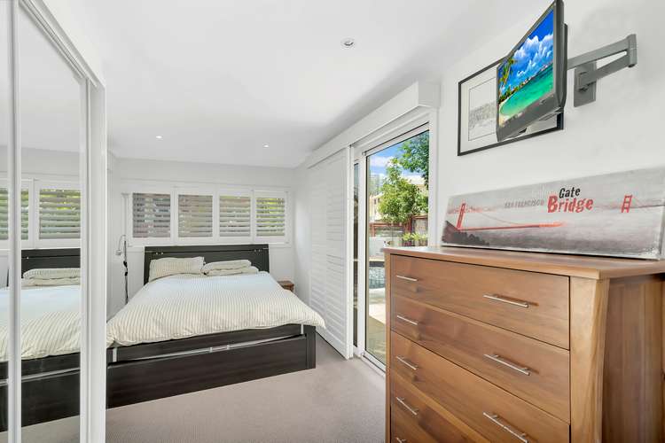 Fifth view of Homely unit listing, 11/42 Beach Parade, Surfers Paradise QLD 4217