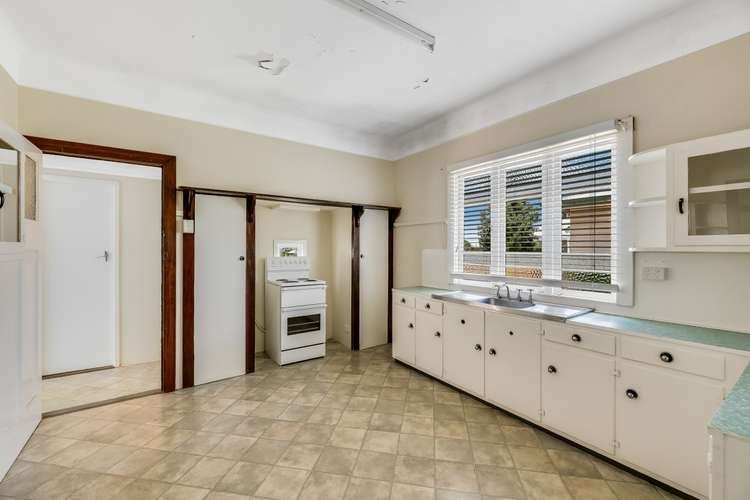 Sixth view of Homely house listing, 4 Stonehaven Street, Mount Lofty QLD 4350
