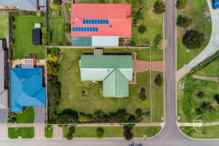 Main view of Homely house listing, 1 Boormani Court, Koo Wee Rup VIC 3981