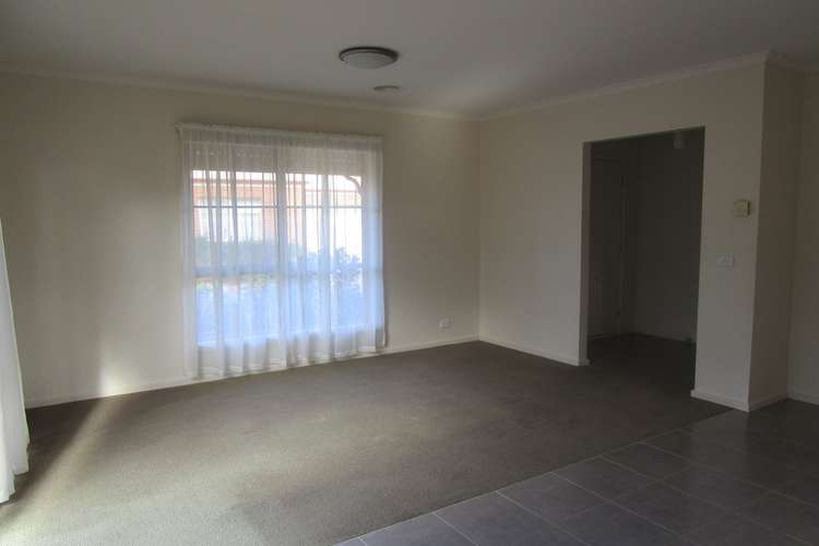 Fourth view of Homely unit listing, 5/66 Forest Road, Lara VIC 3212