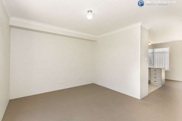 Fourth view of Homely townhouse listing, 9/5 Jamaica Lane, Clarkson WA 6030