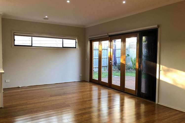 Fifth view of Homely house listing, 18A Meadow Wood Walk, Narre Warren VIC 3805