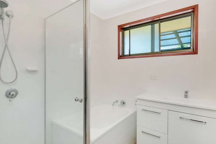 Fifth view of Homely house listing, 3 Levestam Court, Carrara QLD 4211