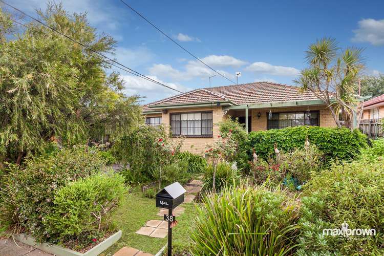 Main view of Homely house listing, 38 Broadhurst Avenue, Reservoir VIC 3073