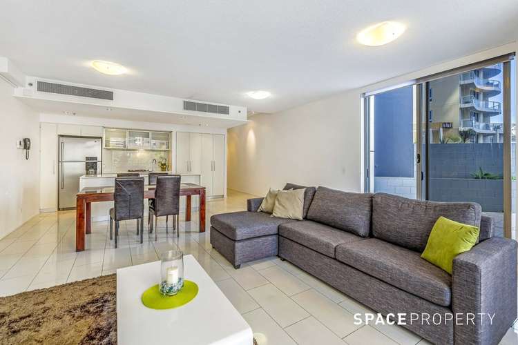 Third view of Homely apartment listing, 30 Macrossan Street, Brisbane City QLD 4000