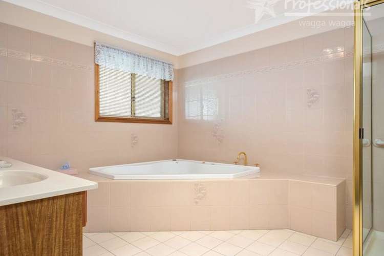 Third view of Homely unit listing, 1/2 Plumpton Road, Kooringal NSW 2650